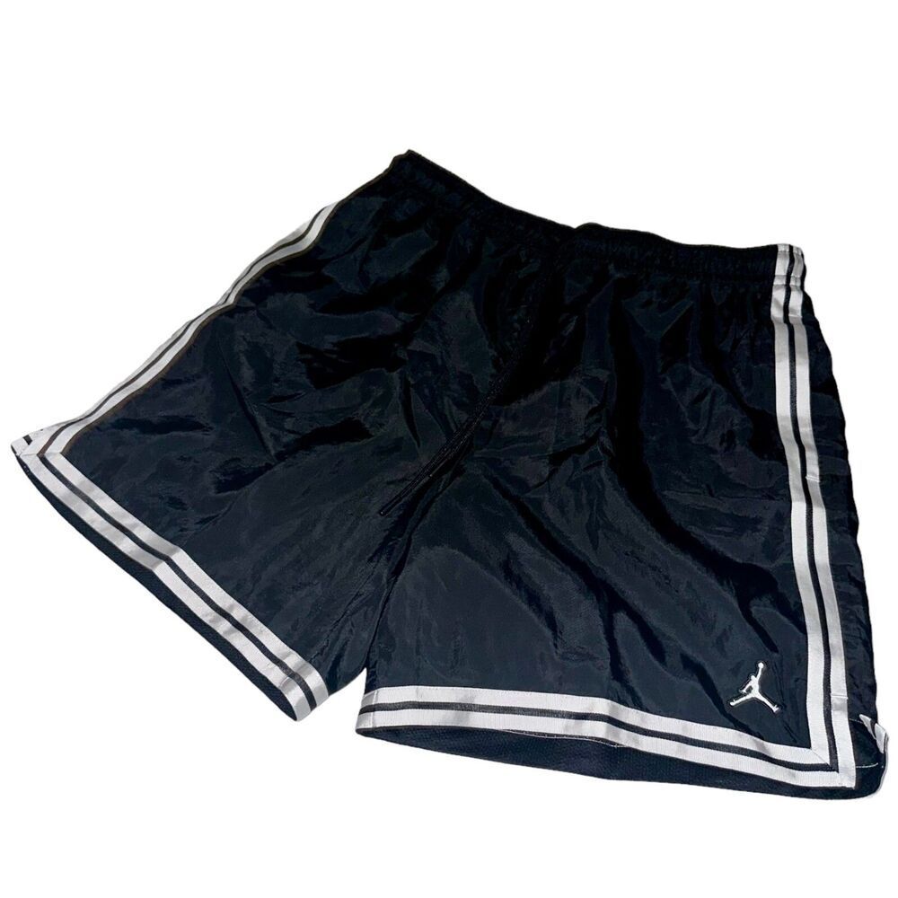 Jordan Vintage Rare Club Woven Track Shorts Nylon Shiny Black Large - Picture 5 of 11